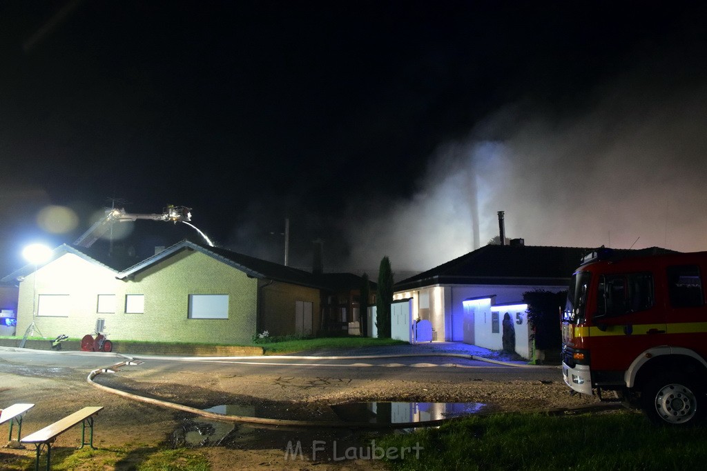 Feuer 4 Pulheim Sinnersdorf Chorbuschstr P070.JPG - Miklos Laubert